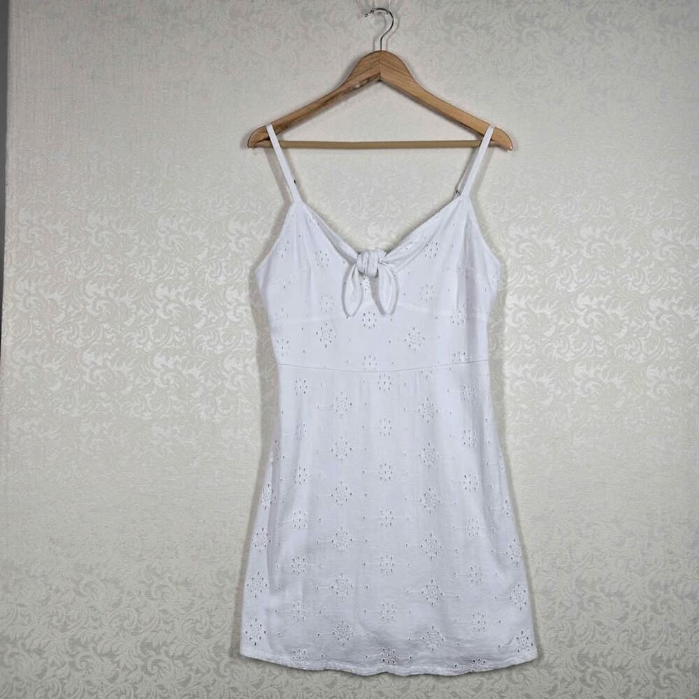 Hollister Eyelet Tie Front Dress Sundress sz L Off-White  Sleeveless Lined Boho